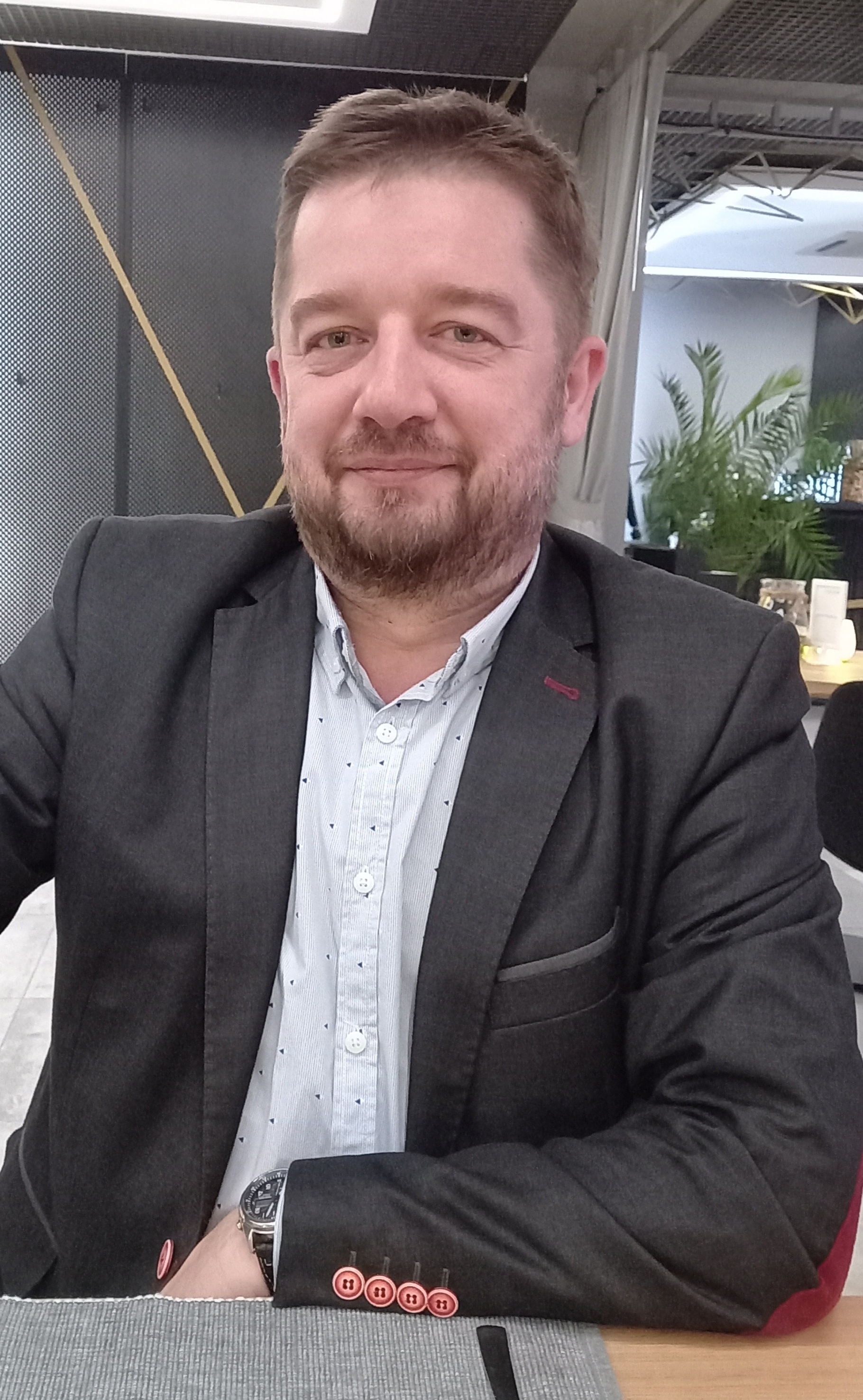 Robert Męcina